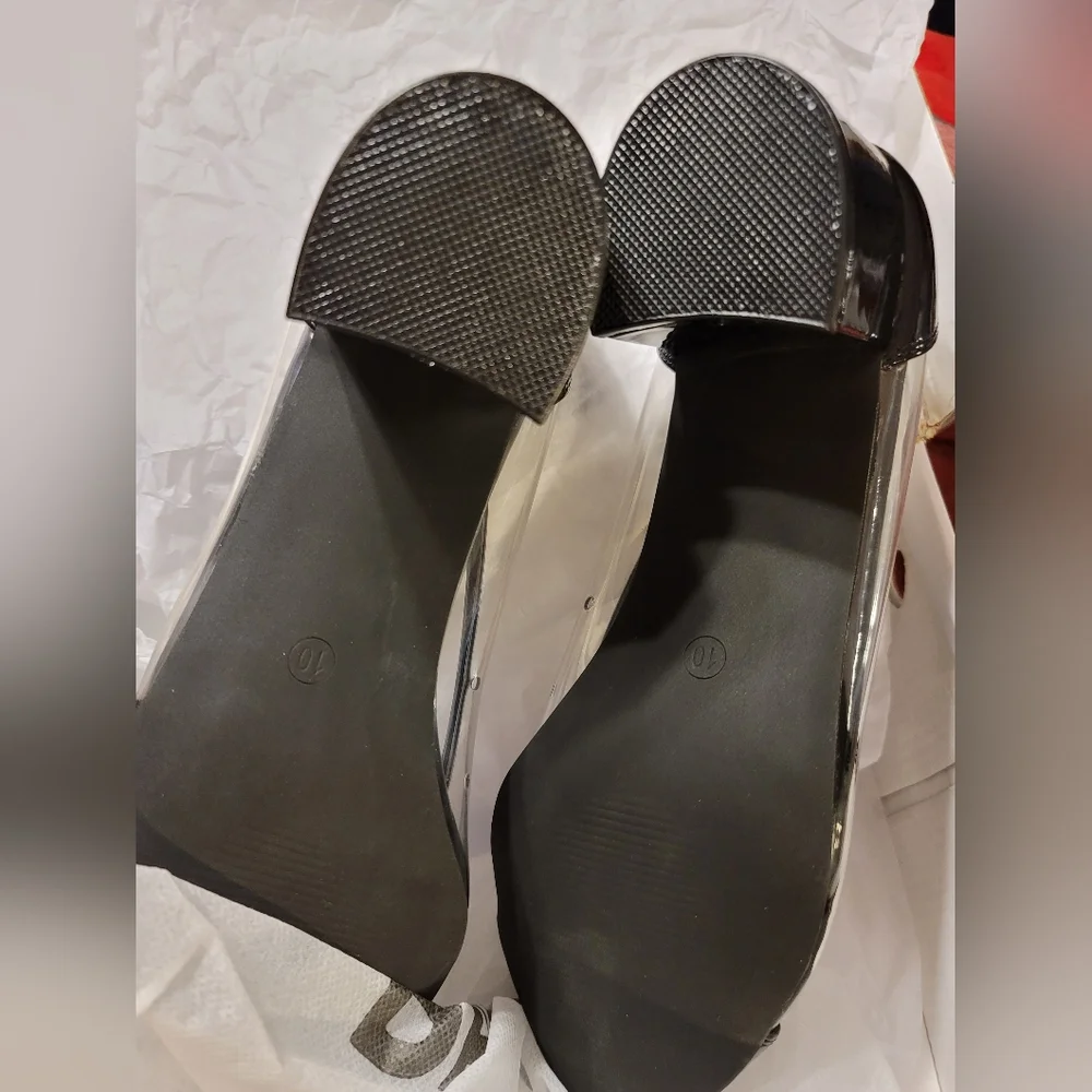 NIB WATER RESISTANT  CHUNKY LOW BLOCK CLEAR CLOSED TOE PUMP WEDDING EVEN… - Picture 8 of 10